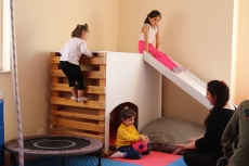 GRUP E��T�M�