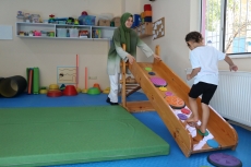 DUYU B�T�NLEME TERAP�S�