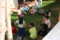 GRUP E��T�M�